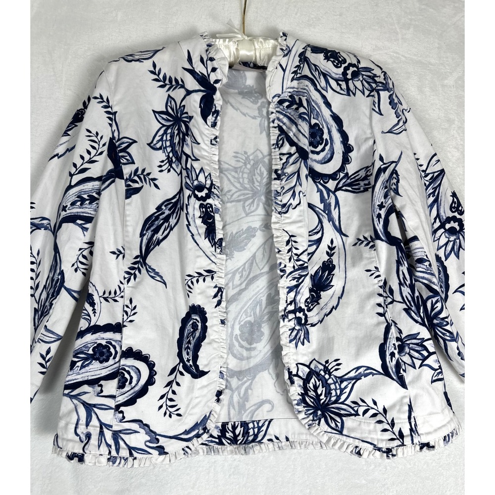 Chico's Cotton Paisley Jacket Blazer Size 1 (M) Blue White Coastal Quiet Luxury - Picture 3 of 10
